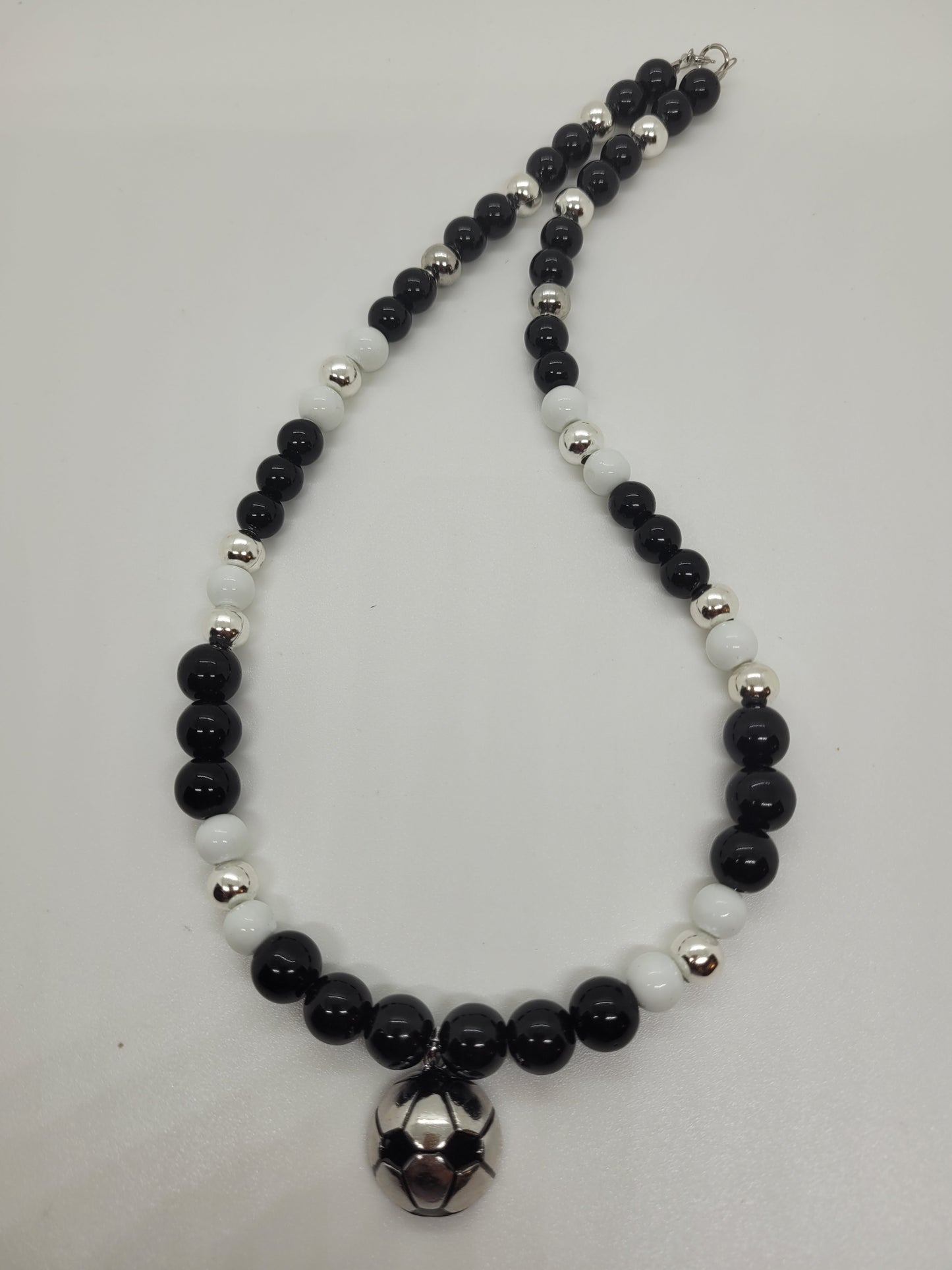 Youth necklace
